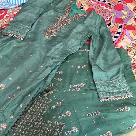 Beautiful sharara salwar Kameez - Picture 3 of 15